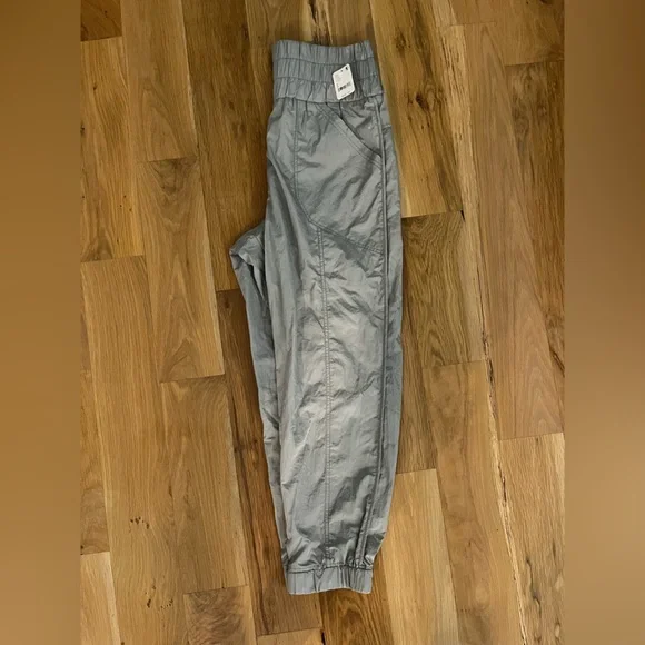 FP Movement The Way Home Jogger-L-Silver - Picture 6 of 7